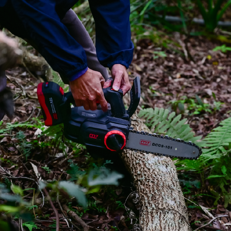 m7 Motorsav 2400 o/min 18V ekskl. batteri og oplader