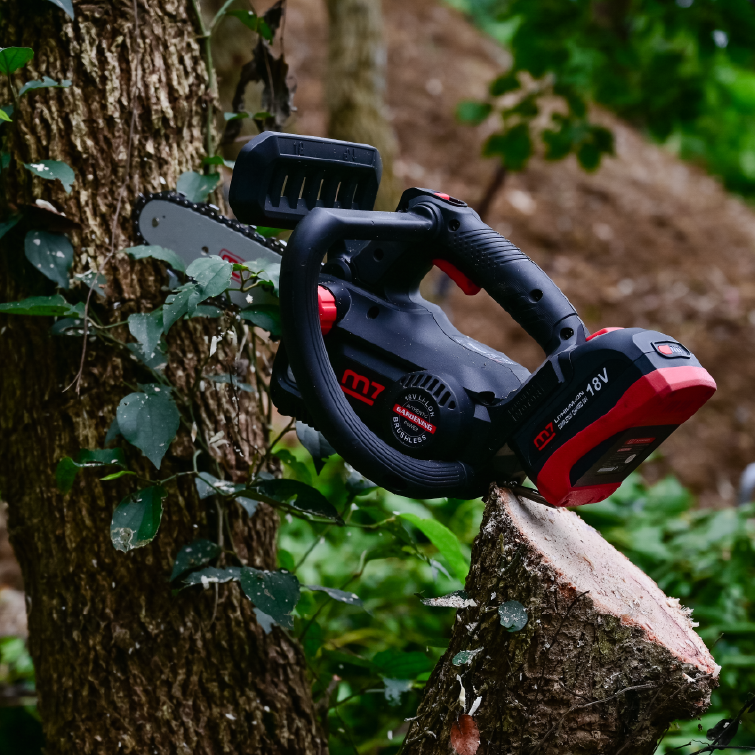 m7 Motorsav 2400 o/min 18V ekskl. batteri og oplader