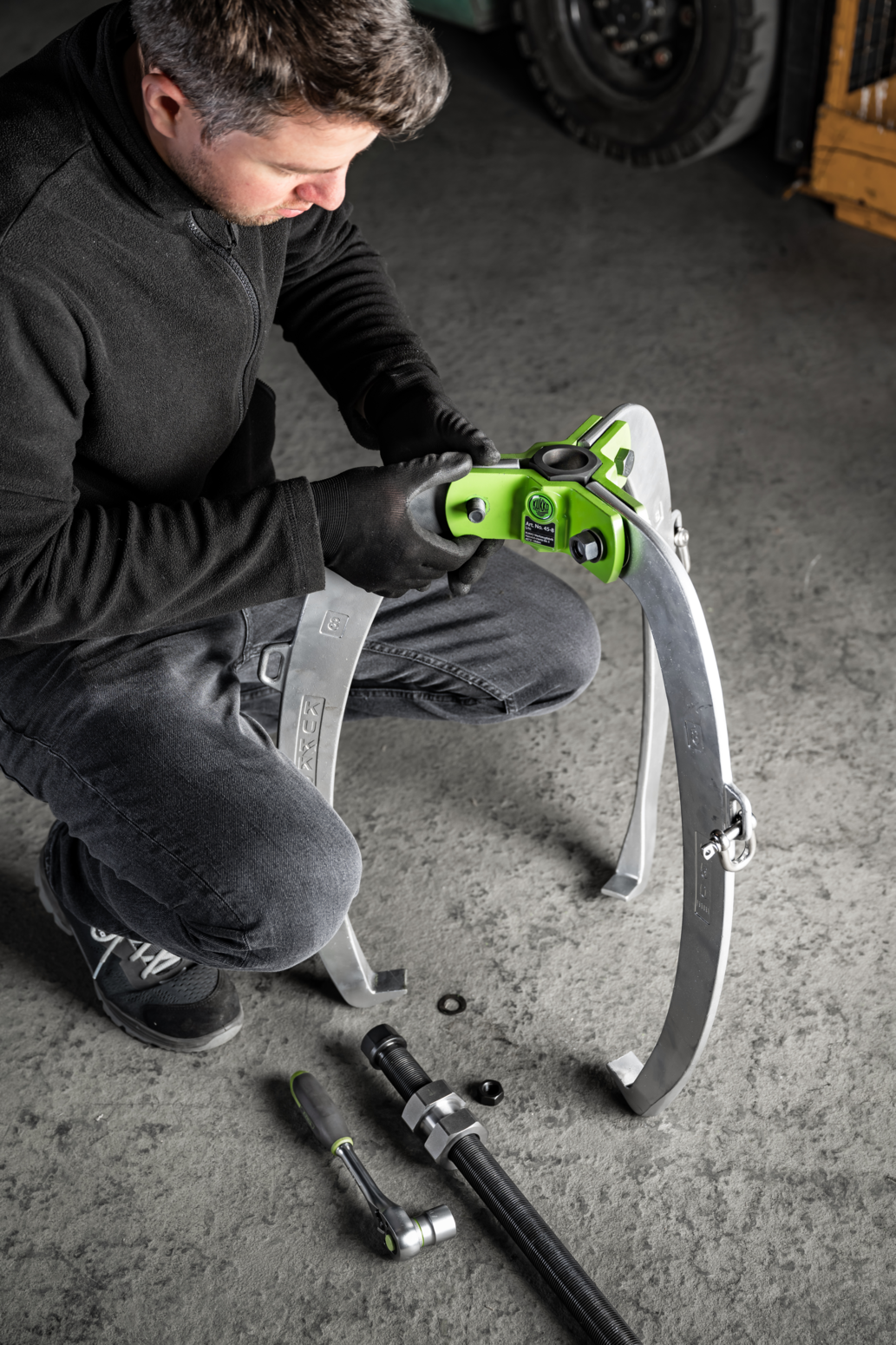 KUKKO 3-armet selvcentrerende aftrækker