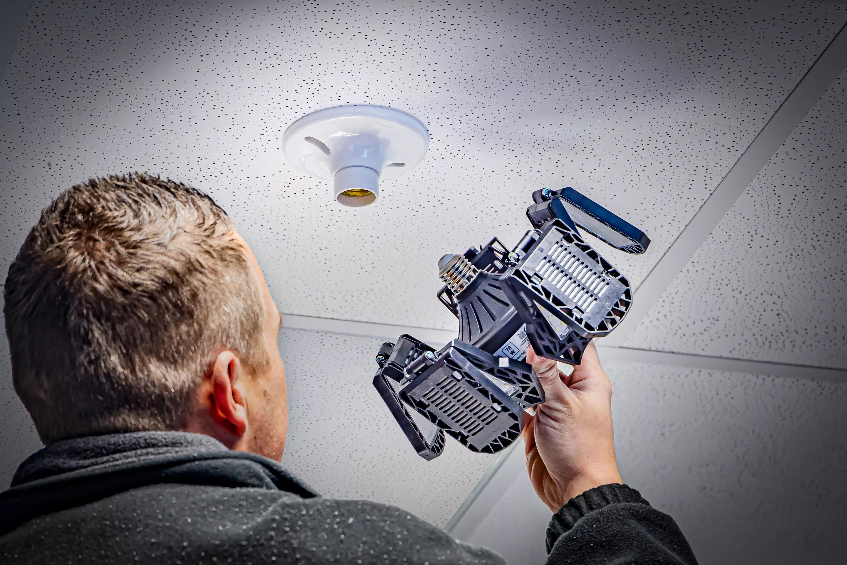 LED "Glødepære" | 180 W