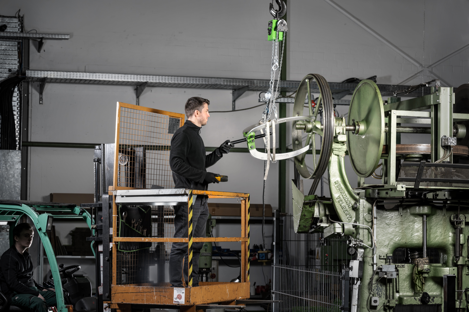 KUKKO 3-armet selvcentrerende aftrækker