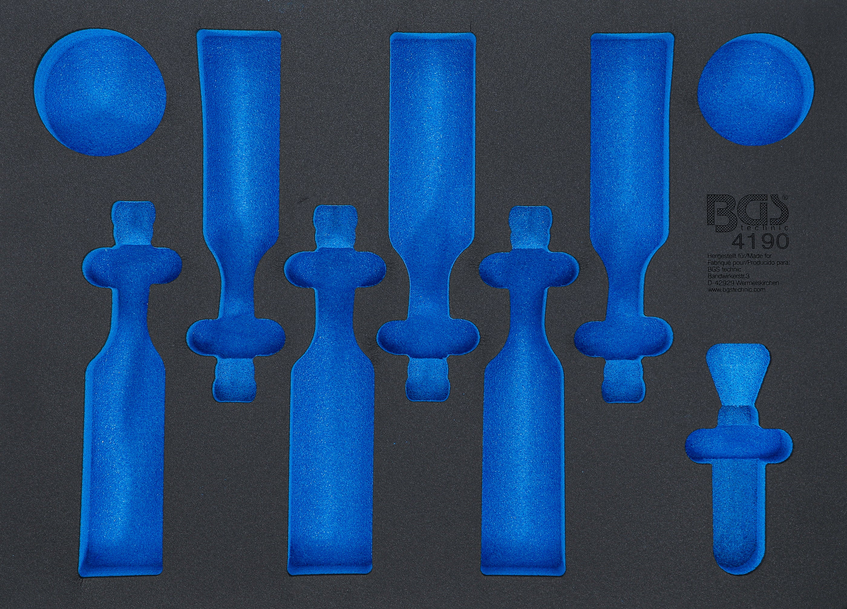 Værkstedsvognsindsats 3/3 | tom | til øl, chips og jordnødder samt flaskeåbner