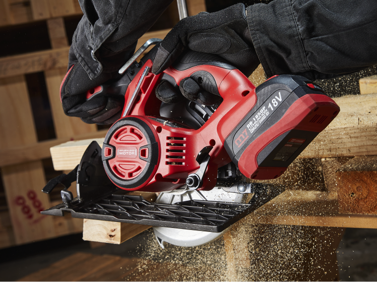 m7 Rundsav inkl. 2 x 18V 5,0Ah + oplader