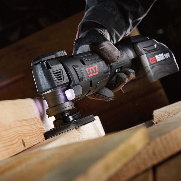 m7 Multiverktyg 18V inkl. 2 x batteri & laddare